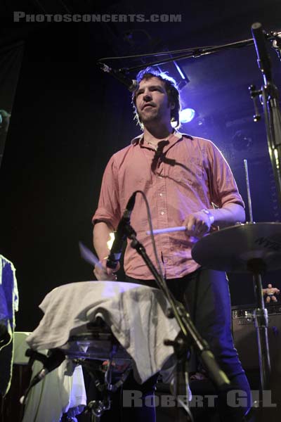 THE WOWZ - 2011-01-30 - SAINT OUEN - Mains d'Oeuvres - 